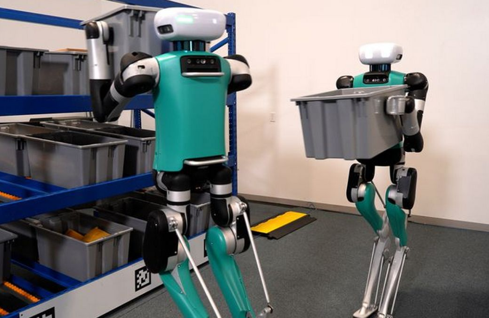 Amazon тестирует человекоподобных роботов для упаковки и доставки